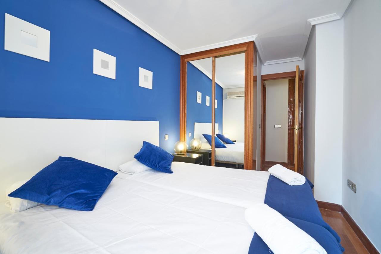 Apartamentos Madrid Atocha Exterior foto